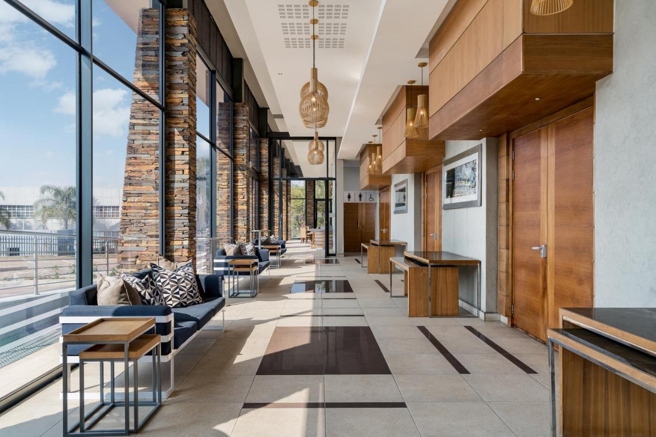Premier Hotel Midrand Exterior foto