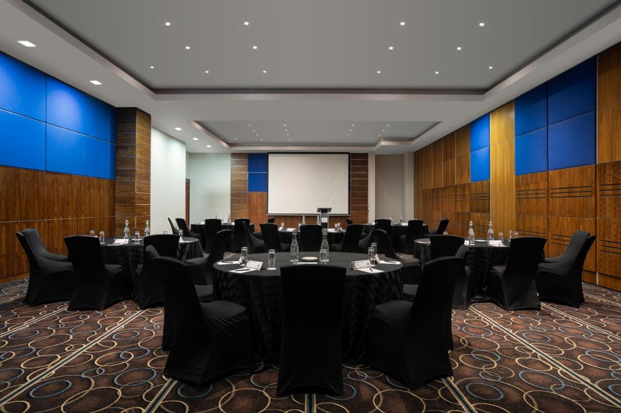 Premier Hotel Midrand Exterior foto