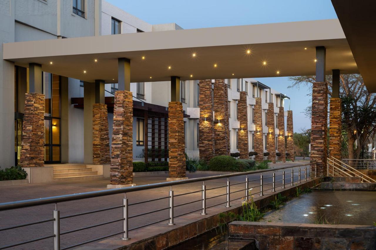 Premier Hotel Midrand Exterior foto